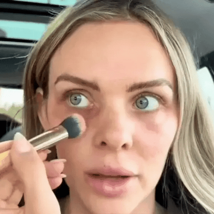 Charmora™ Adaptive Brightening Concealer